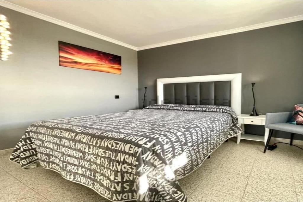 Traumhafte Wohnung Mit Panoramablick Und Pool 플라야 델 잉글스 외부 사진